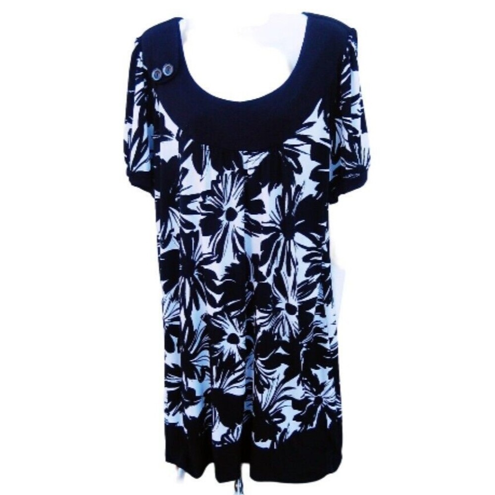 Periwinkle Brand Women Shift Dress Plus Sz 16W Knee Length Short Sleeve Floral